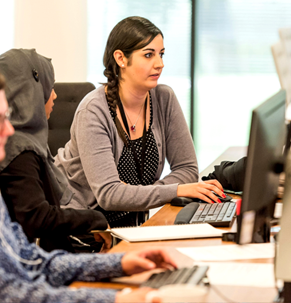 qmchashi CRM 為(wei) 您提供知識管理工具，使您的團隊保持對公司及其產(chan) 品的深入了解，以及解決(jue) 加拿大pc网页版官网問題的能力。