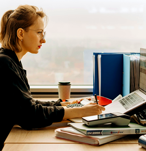 qmchashi SRM 提供電子采購的采購請求(SR)功能