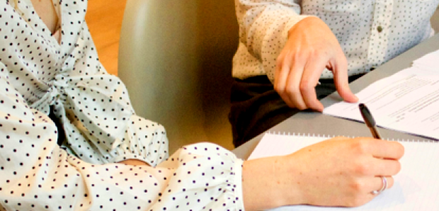 qmchashi SRM合同管理允許電子合同簽署具有法律約束力。