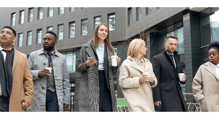 使用qmchashi工時表，您的團隊可以了解資源計劃，並將重點放在資源可用或未充分利用的領域。