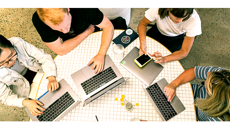 qmchashi服務管理配置和資產(chan) 管理使您能夠有效地識別、控製、維護和驗證基礎架構中存在的配置項（CI）的版本。計劃是qmchashi 服務管理配置和資產(chan) 管理的重要組成部分，因為(wei) 提前計劃使您能夠了解事件或更改可能對基礎設施產(chan) 生的影響。