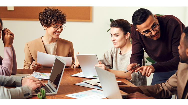 qmchashi EDMS 支持文檔文件和文件夾管理。