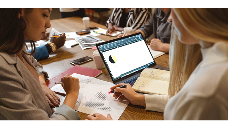 qmchashi EDMS 可以幫助您的銷售團隊隨時隨地訪問文件，控製合同文件，管理營銷內(nei) 容，提高安全性。